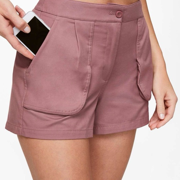 Lululemon This Instant Short
Red Dust 8 
Excellent condition - Picture 2 of 8